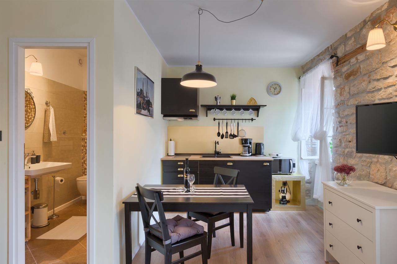 רוביני Luxury Apartment Fabris מראה חיצוני תמונה