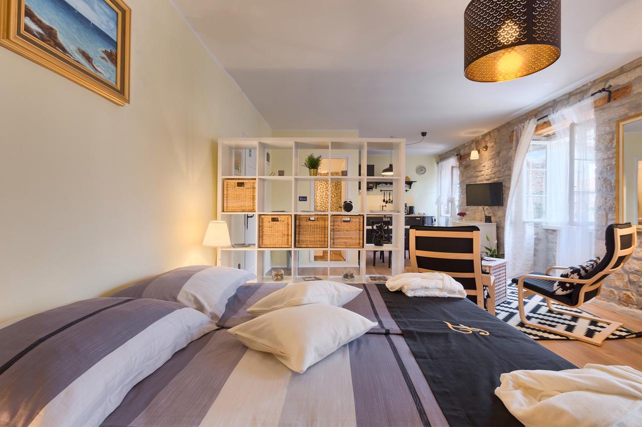 רוביני Luxury Apartment Fabris מראה חיצוני תמונה