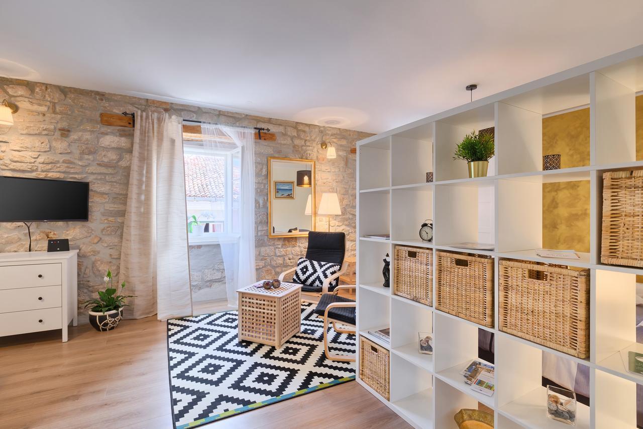 רוביני Luxury Apartment Fabris מראה חיצוני תמונה