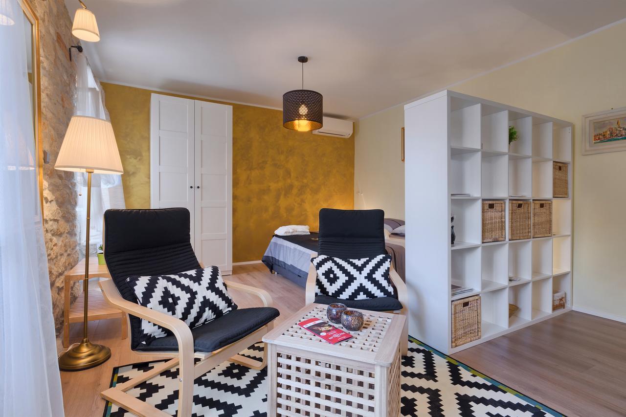 רוביני Luxury Apartment Fabris מראה חיצוני תמונה